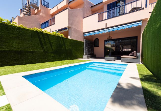  in Maspalomas - Meloneras private pool