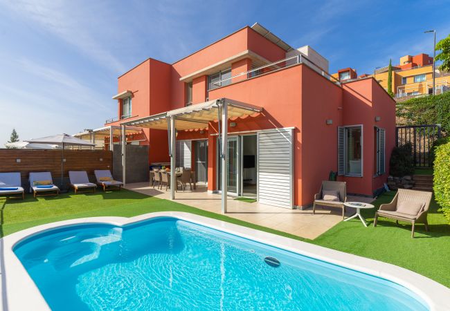 Villa in San Bartolomé de Tirajana - VISTA GOLF 26