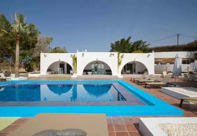 Villa in San Bartolomé de Tirajana - CASA SOL PARADISUS